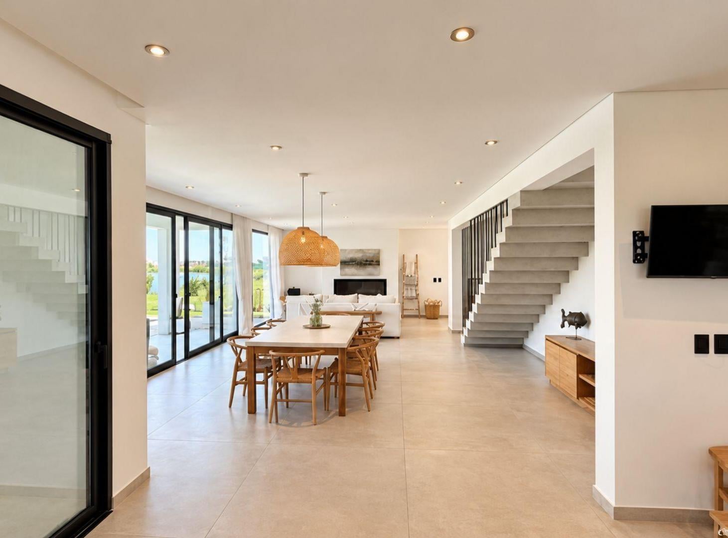 Foto de VENTA CASA 7 AMB PUERTOS AMARRAS AL LAGO IMPECABLE, imagen 5