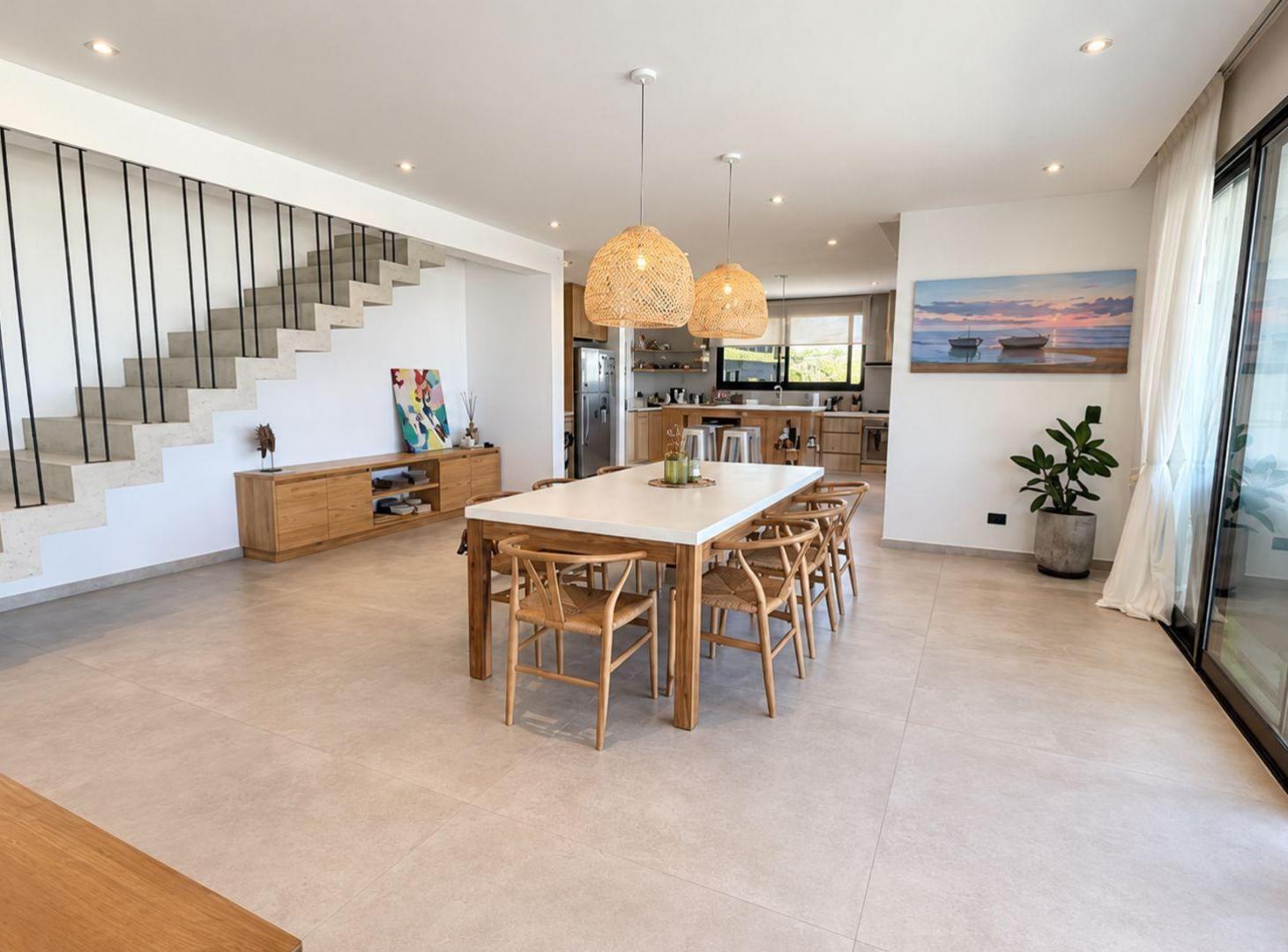 Foto de VENTA CASA 7 AMB PUERTOS AMARRAS AL LAGO IMPECABLE, imagen 3