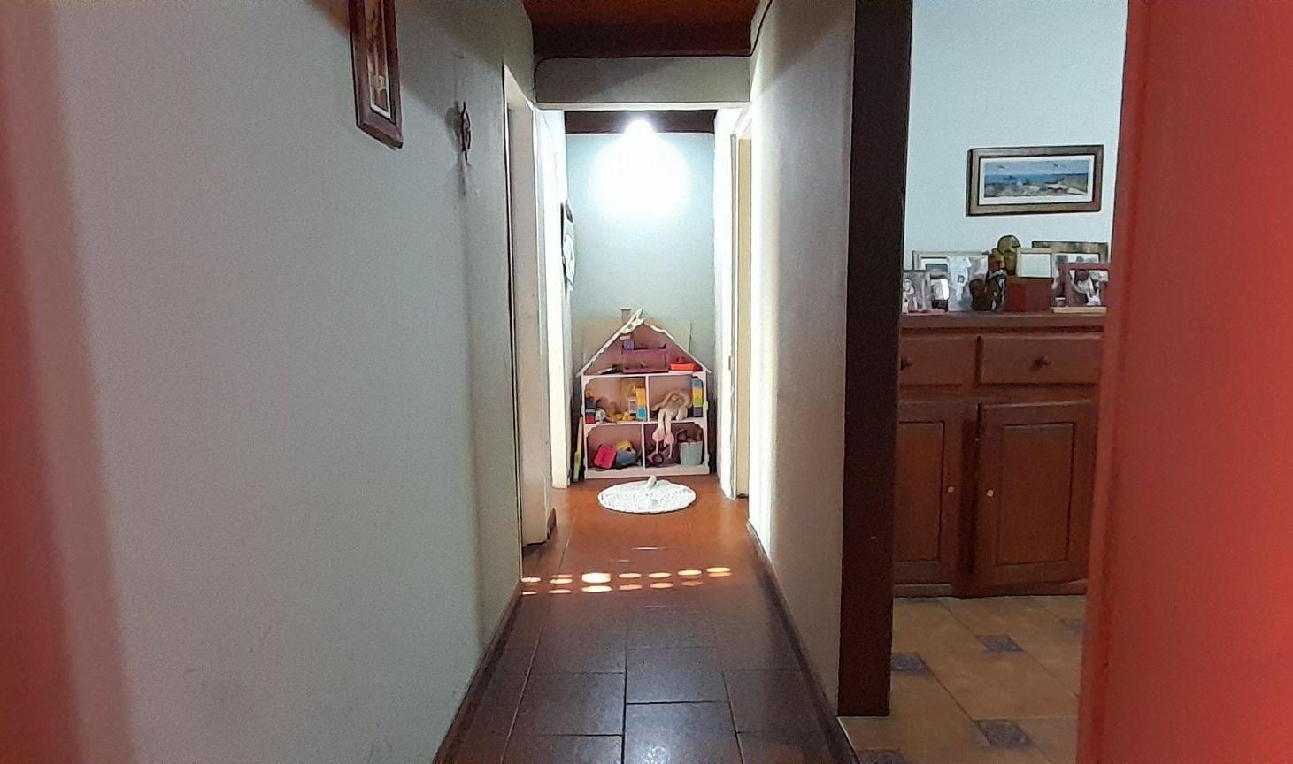 Foto de Venta Casa multifamiliar a mts de Ruta 202, imagen 1