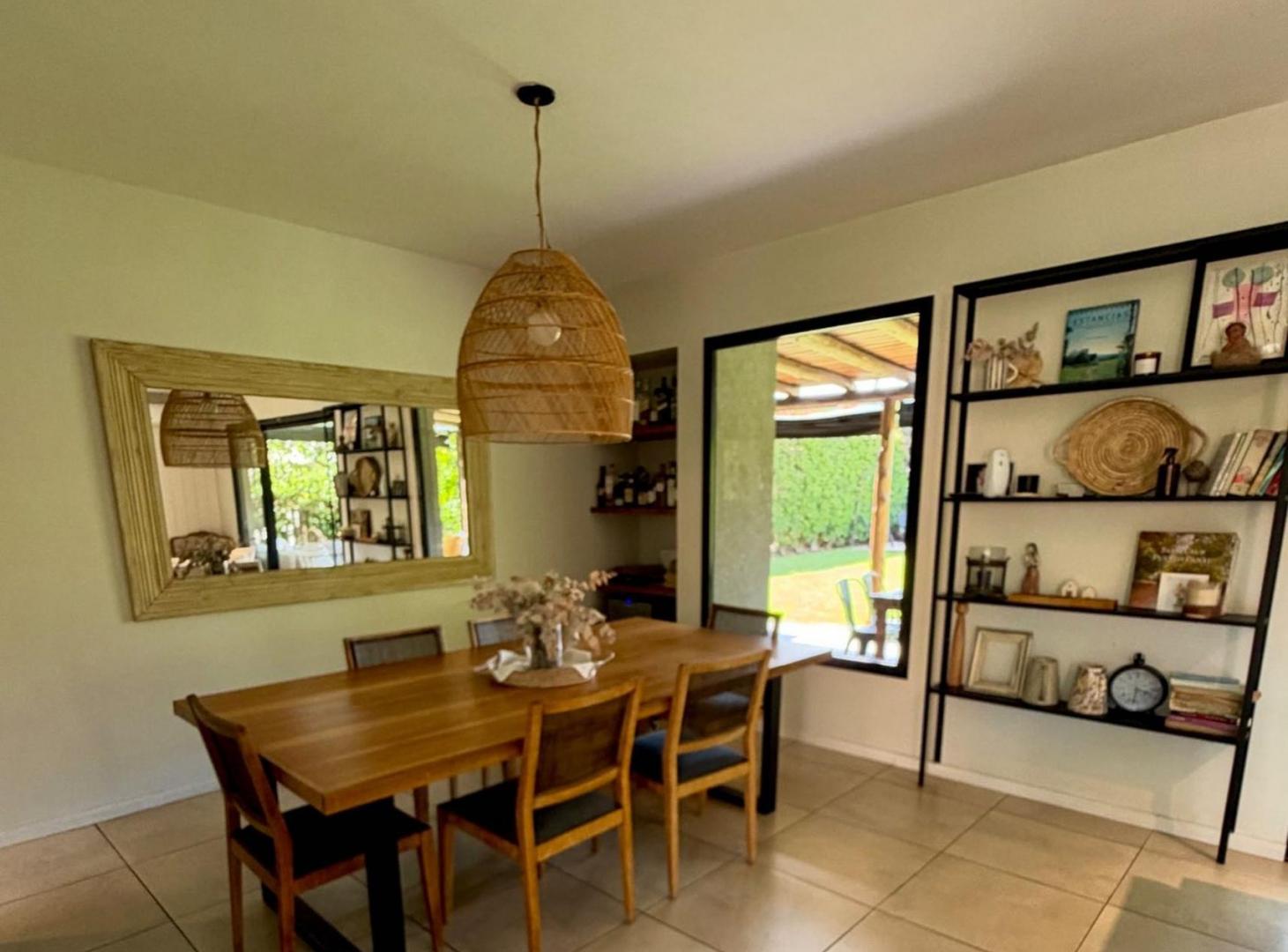 Foto de Venta casa 5 ambientes La Comarca interna A/crédt, imagen 3