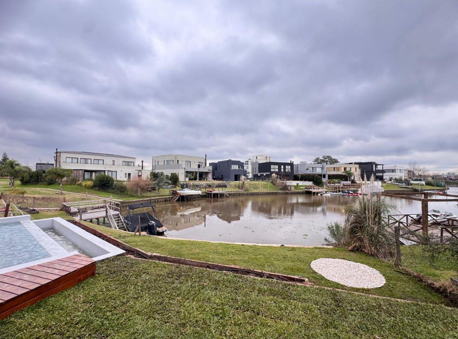 Foto de casa salida al rio muelle barrio privado canal, imagen 5