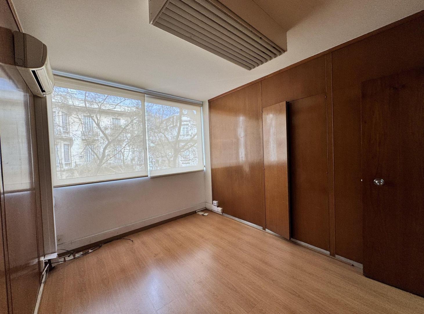 Foto de ALQUILER DE OFICINA en Microcentro, imagen 5