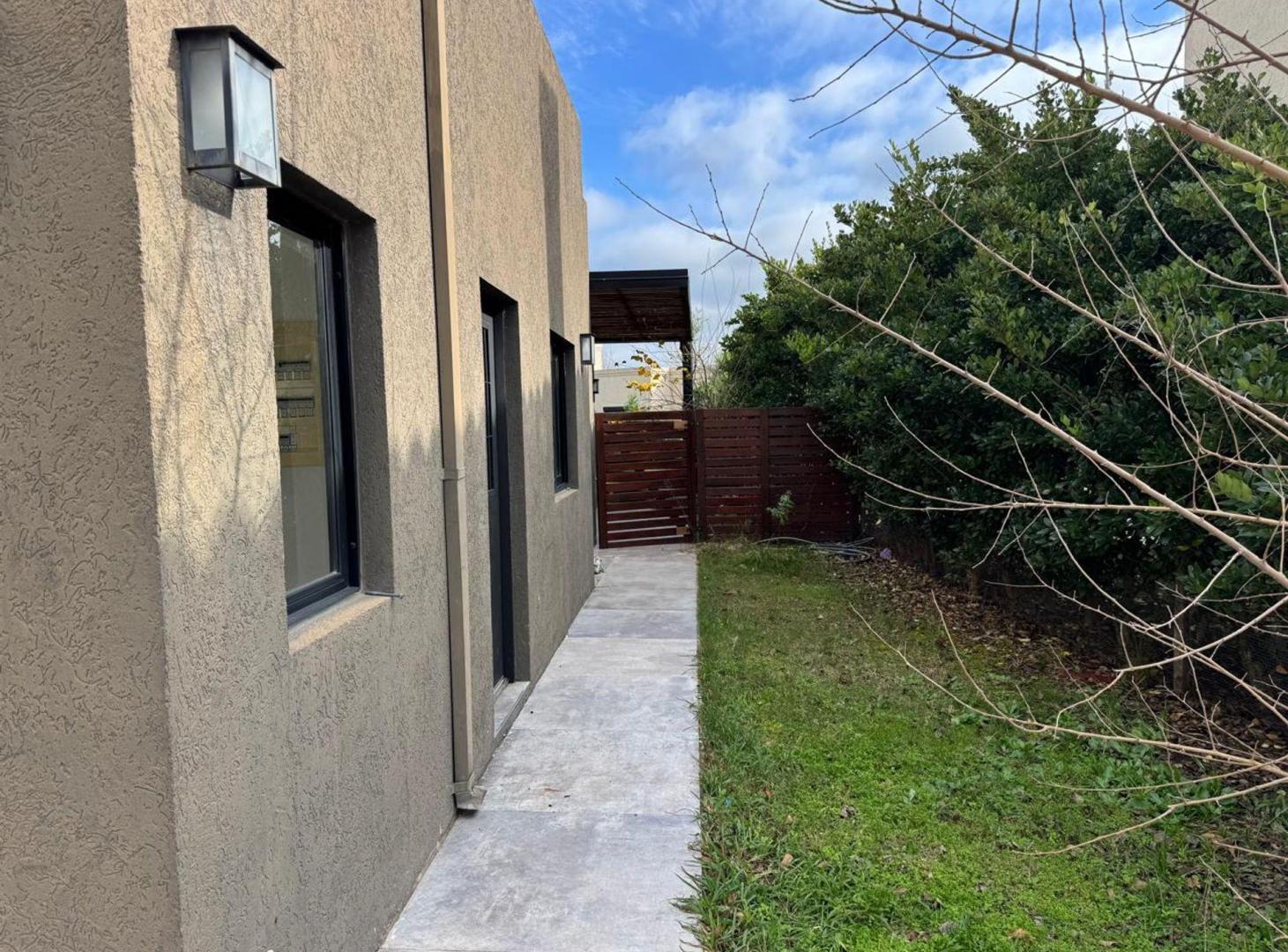Foto de CASA en Venta 4 dormitorios El Canton Puerto, imagen 3