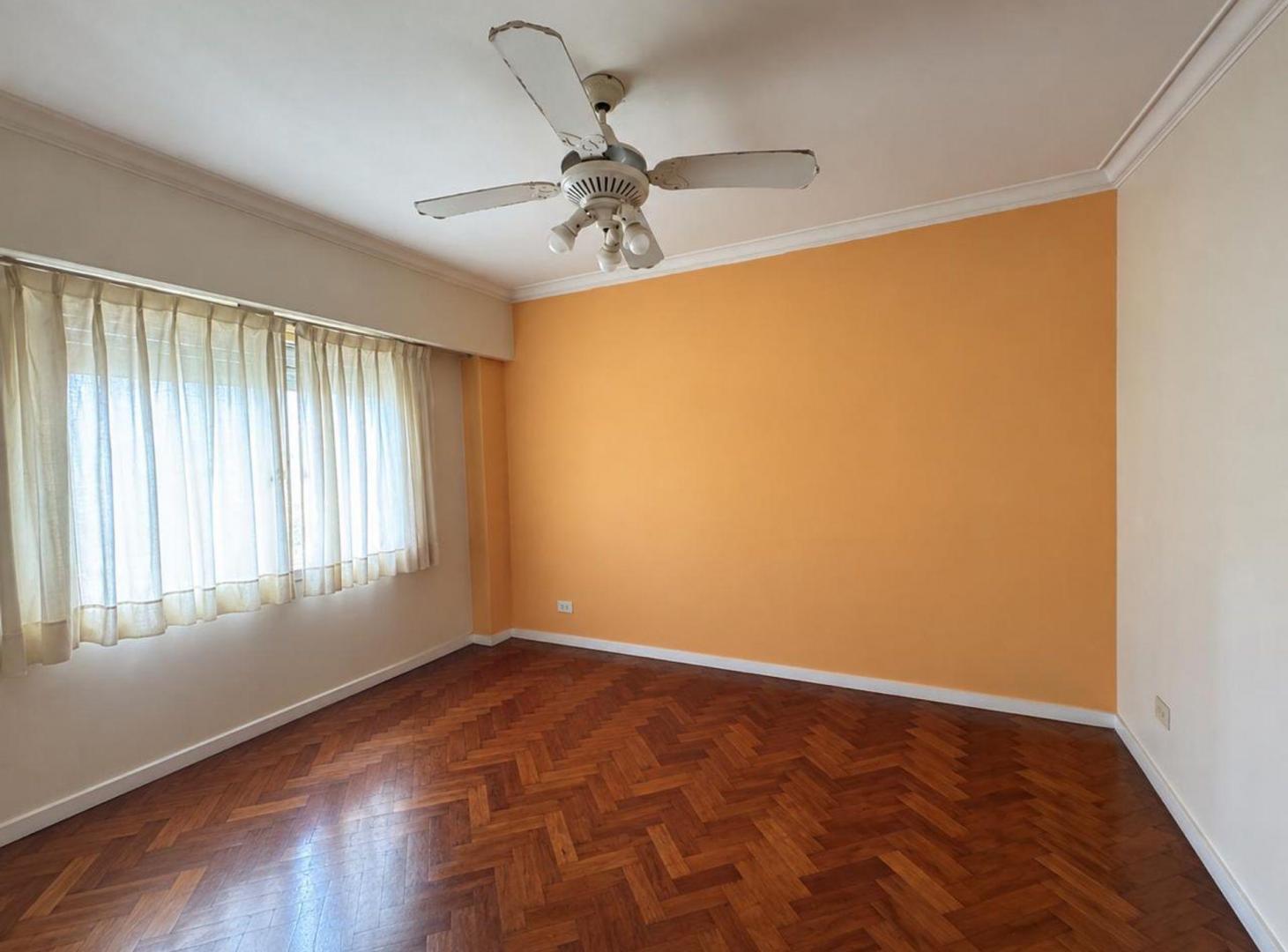 Foto de Venta depto 3 ambientes Retiro con baulera, imagen 3