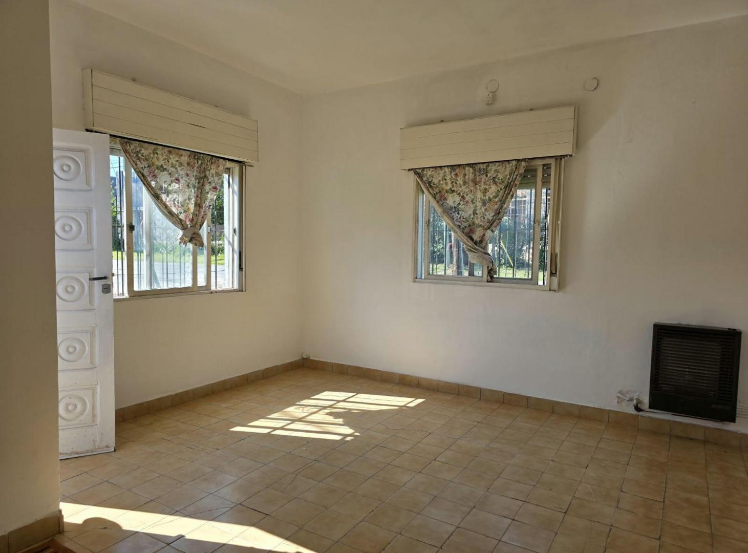 Foto de VTA 3 AMB LOTE PROPIO-JARDIN/COCHERA BENAVIDEZ, imagen 4