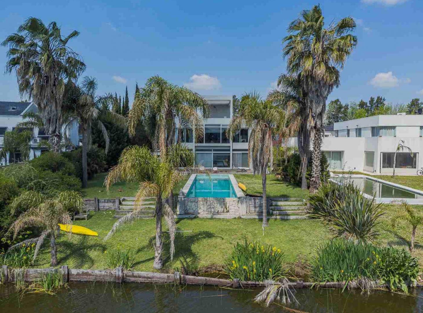 Foto de VENTA CASA SAN ISIDRO LABRADOR AL AGUA A REFACCION, imagen 4