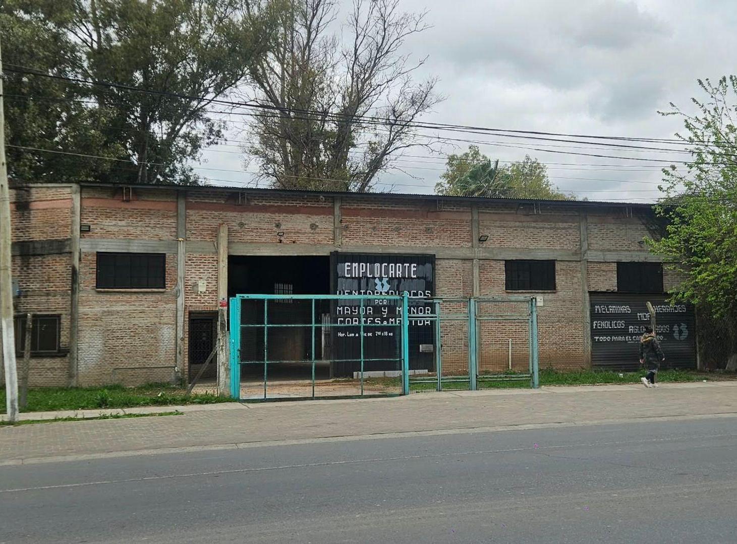 Foto de ALQUILER COMERCIAL EN IMPORTANTE ESQUINA. RUTA 26., imagen 2