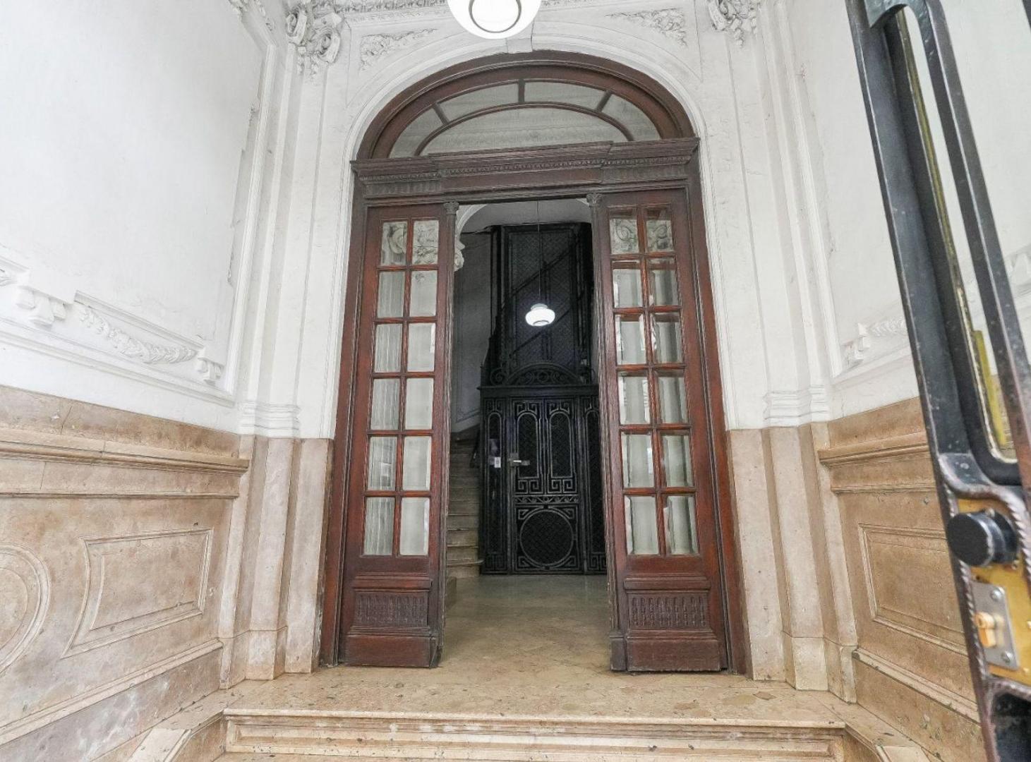Foto de HOTEL EN VENTA – 2° PISO CON ASCENSOR – BALVANERA, imagen 3