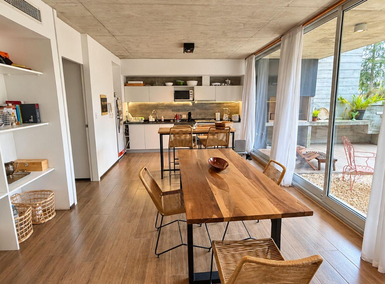 Foto de VENTA DE DEPARTAMENTO / DUPLEX 3 AMB. PUNTA CHICA, imagen 1