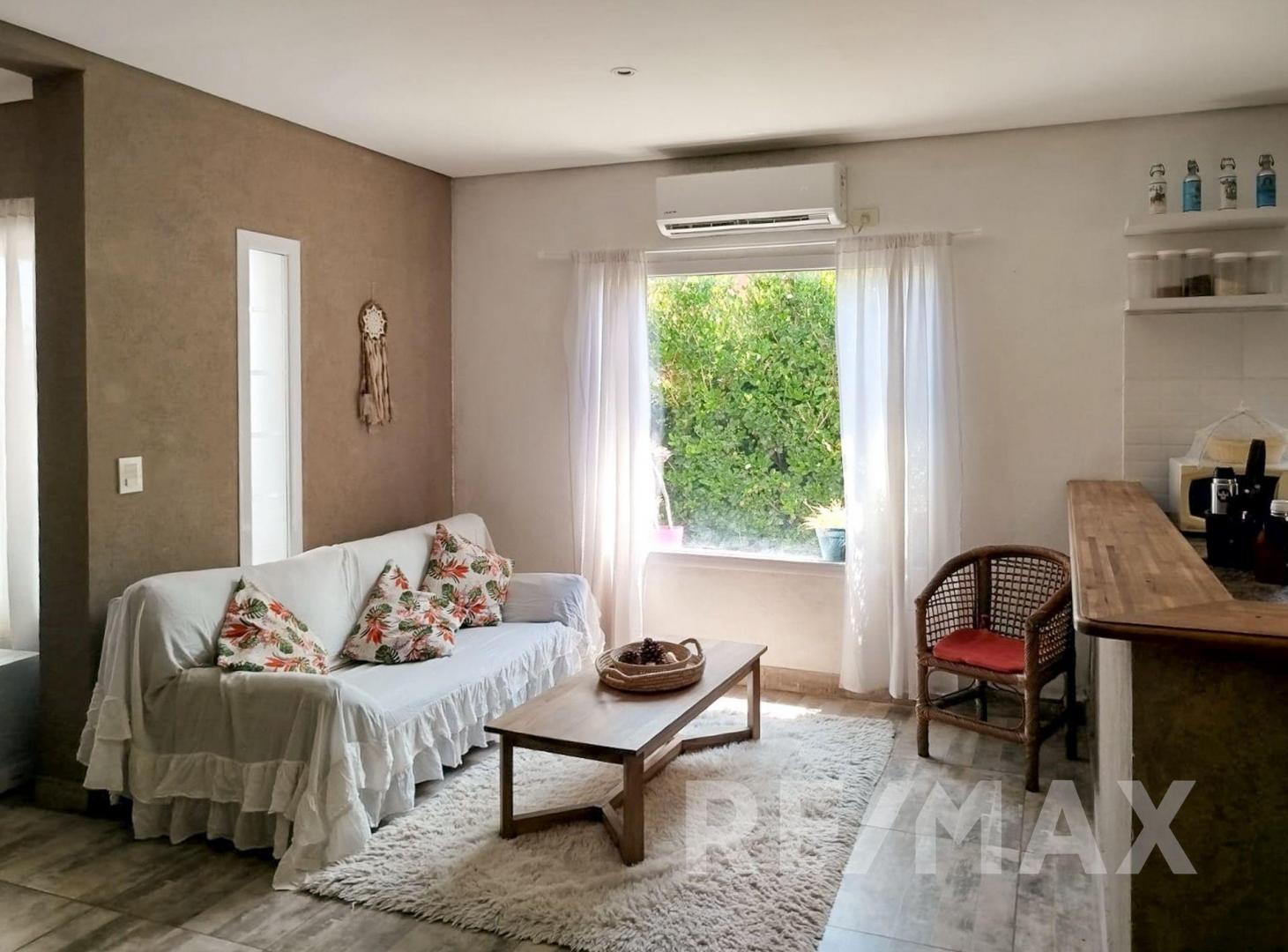 Foto de Alquiler Casa 4 Ambientes Barrio Los Arces Pilar, imagen 1