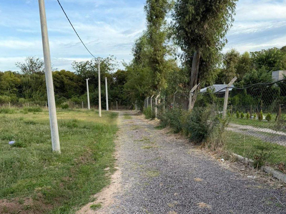 Foto de Venta Terreno Barrio Benteveo 304,88m2 Loma Verde, imagen 3