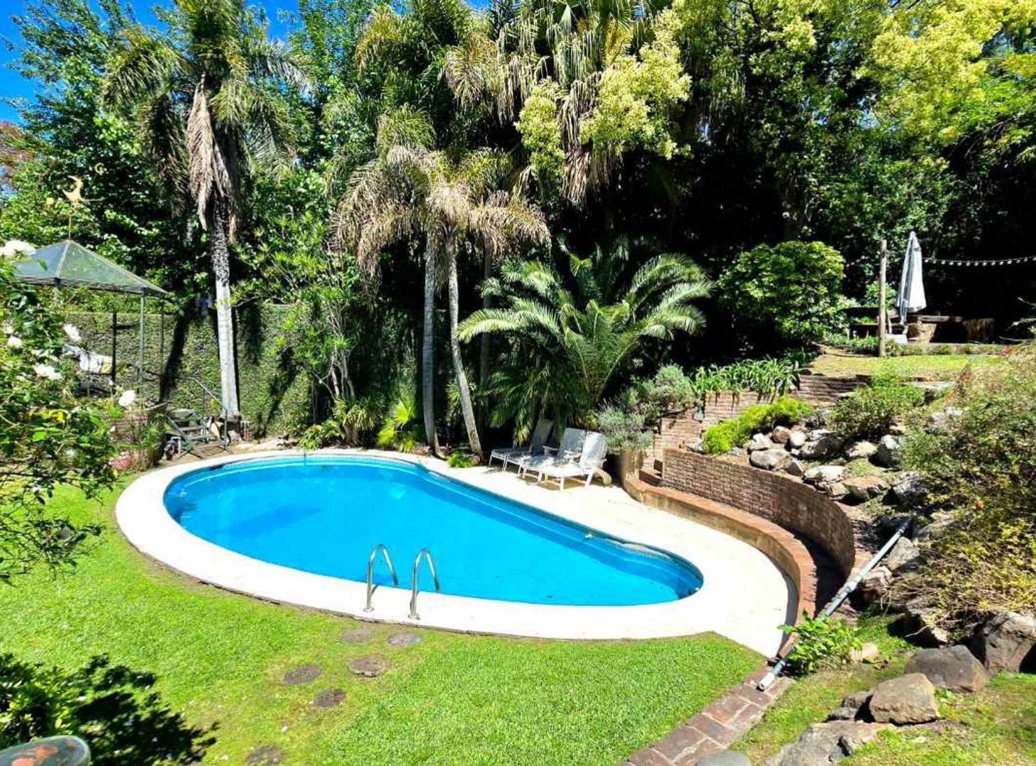 Foto de VENTA CASA 6 AMBIENTES VICENTE LOPEZ LOTE 835 M2, imagen 1