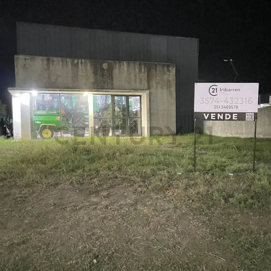 SE VENDE LOCAL COMERCIAL 3