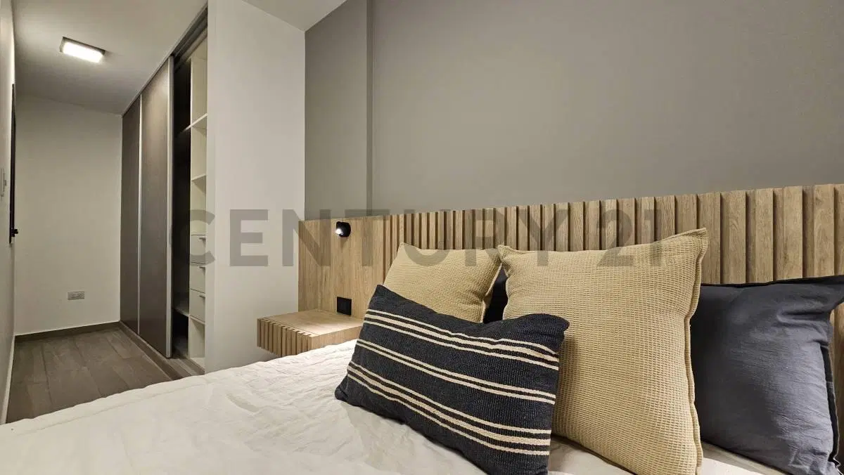 Dpto 1 Dormitorio 3 piso "I" 3