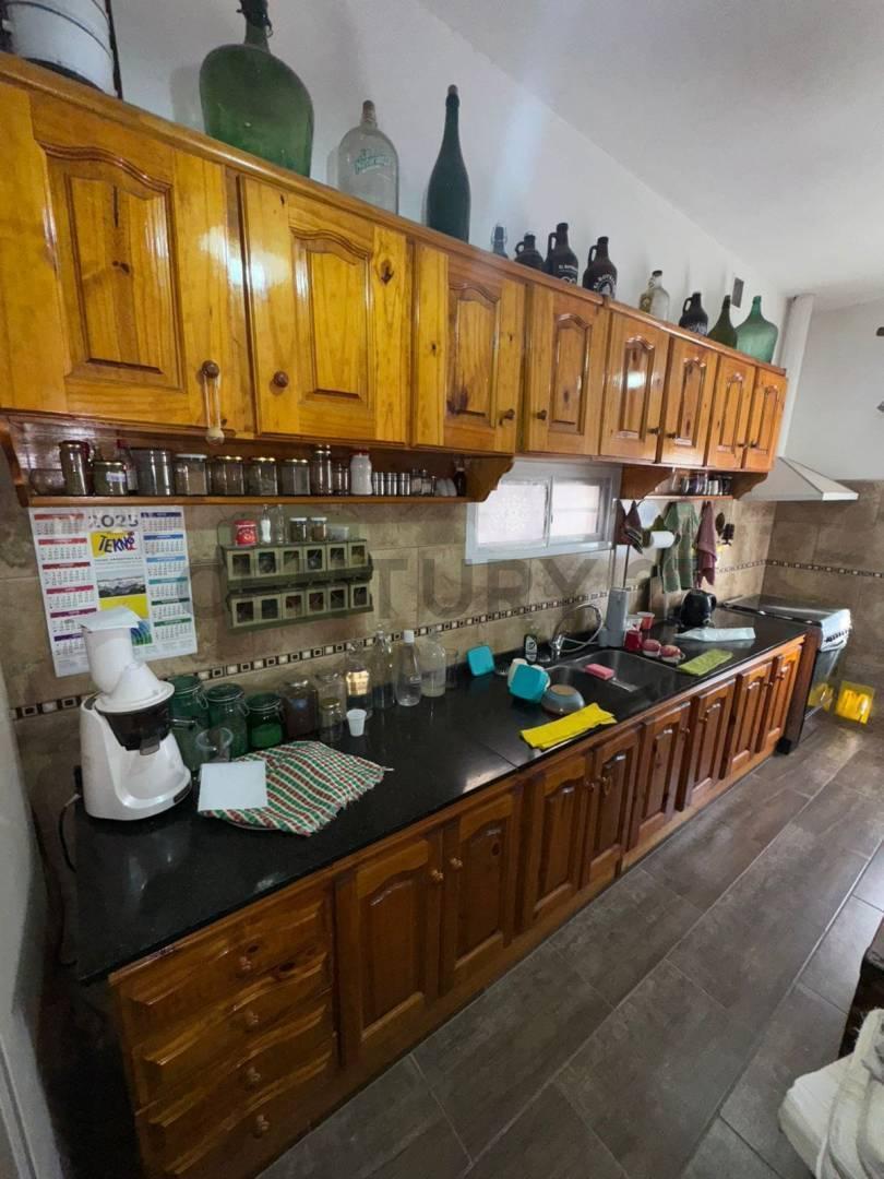 Foto de EN VENTA! Rio Tercero, Casa de 3 Dormitorios con garaje y Patio., imagen 3