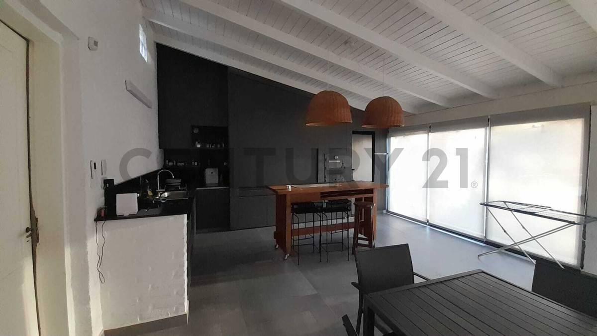 Foto de Casa en Venta Rivera Indarte con pileta, imagen 2