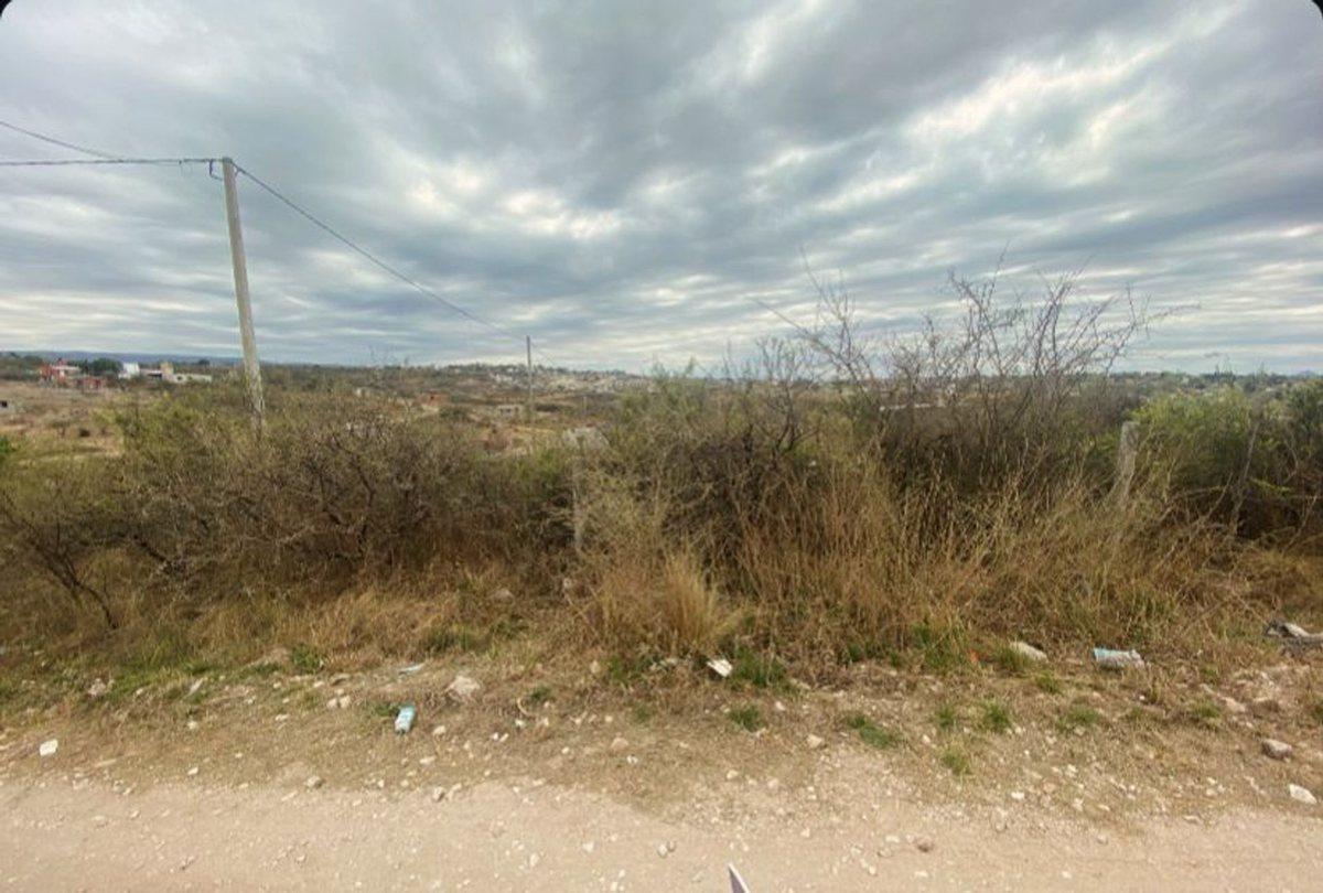 Se Vende Terreno en Estancia Vieja 4