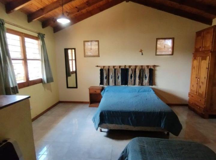 VENTA COMPLEJO DE CUATRO CABAÑAS, LOS REARTES 4