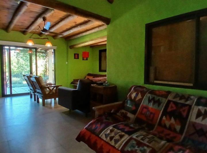 CASA CON PILETA - VILLA CIUDAD PARQUE  LOS REARTES 5