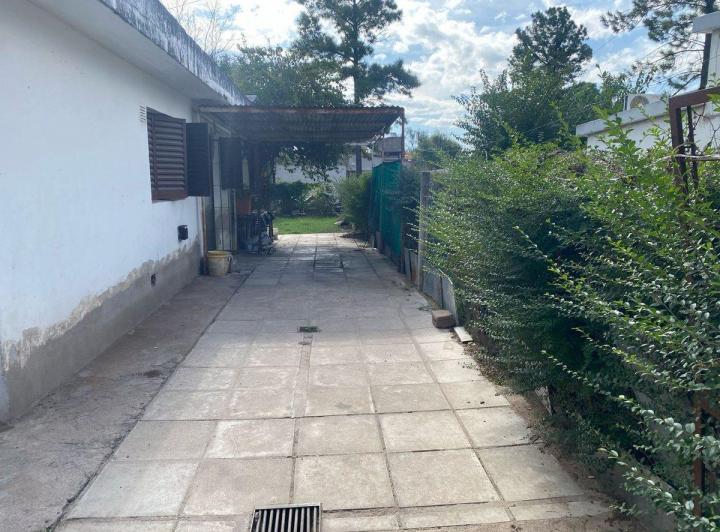 VENDE CASA - CERRO NORTE - 3 DORMITORIOS 2