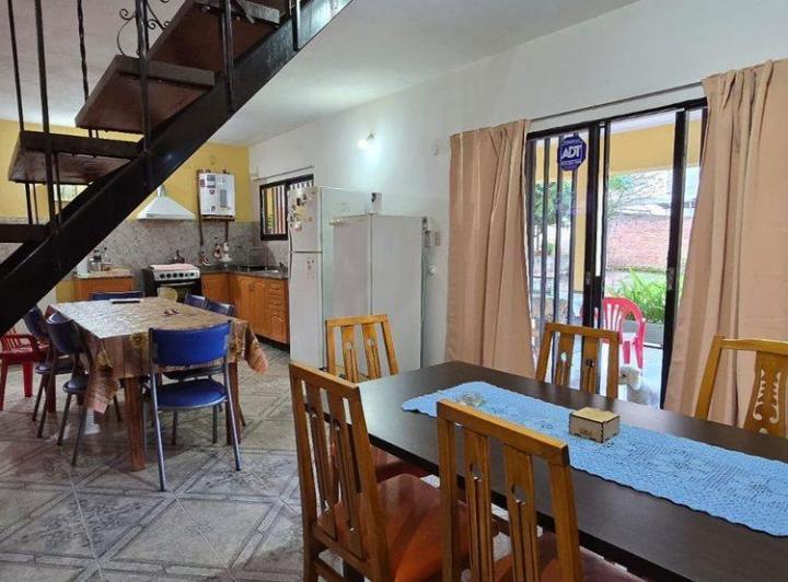 Hermosa casa 2 dormitorios Villa Carlos Paz 4