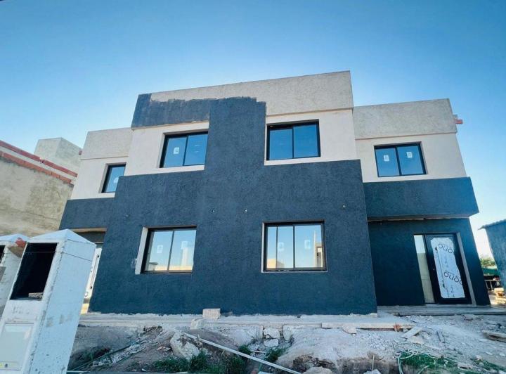 SE VENDE CASA EN DOCTA MALAGUEÑO 3 D FINANCIO 3