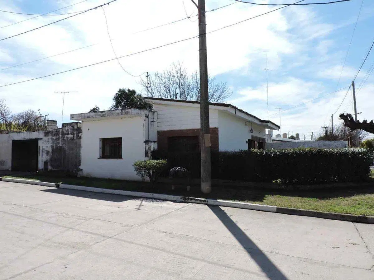 VENTA CASA 2 DORMITORIOS ALTA GRACIA-APTA CREDITO 3