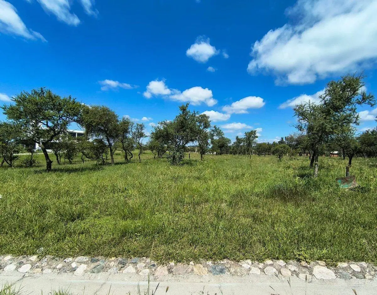 LOTE EN VENTA- ALTA GRACIA COUNTRY GOLF 2