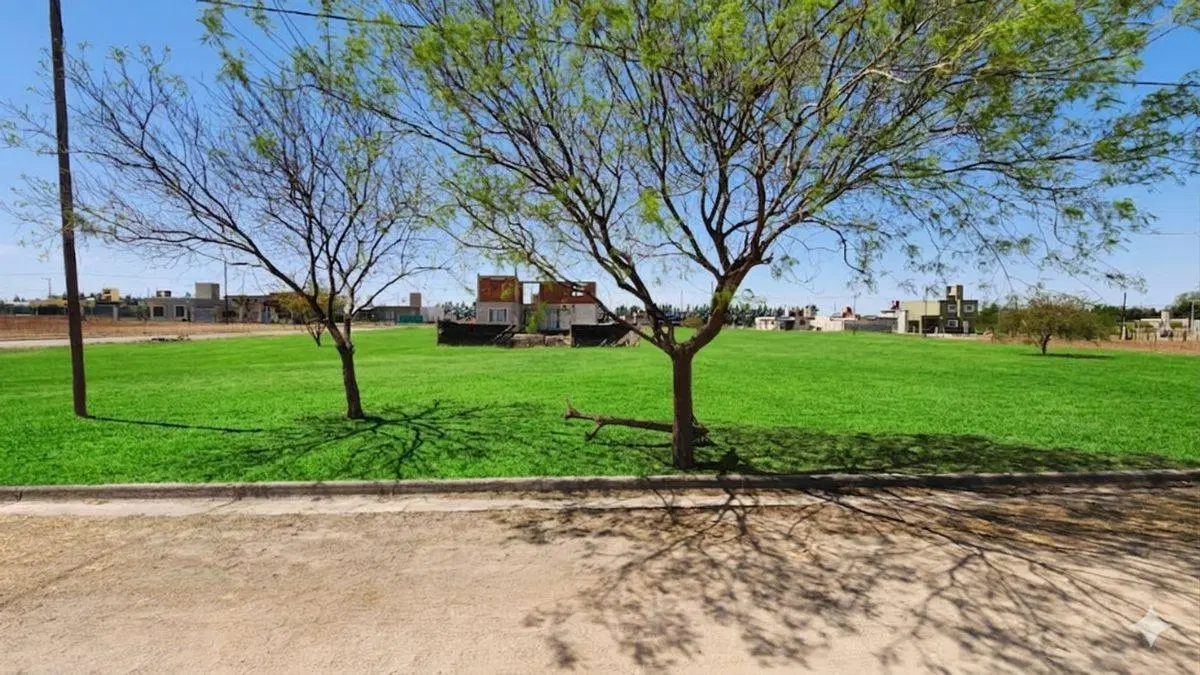 VENDE LOTE EN ALTOS DE LA COLONIA 5