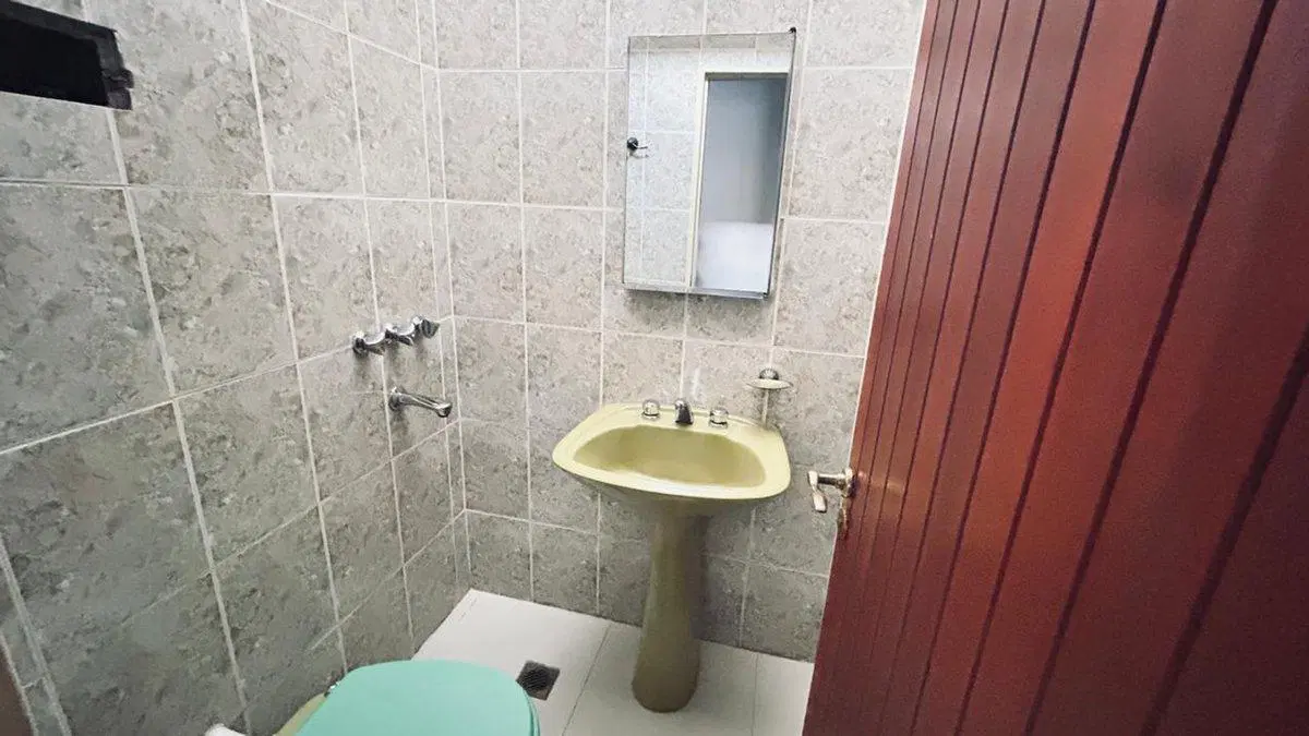 SE VENDE CASA DE 2 PISOS  EN PQUE ATLANTICA 5