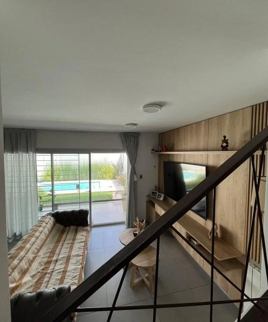 VENTA DUPLEX  3 DORM.MANANTIALES  MIRADORES 2 5