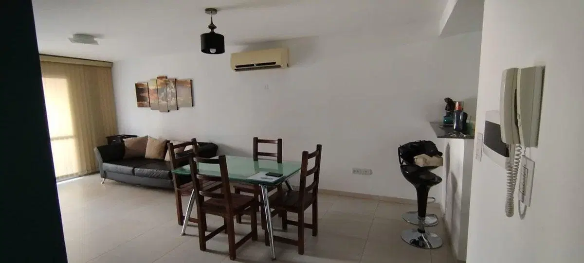ALQUILER, NVA CBA 2 dorm, TERREZA,MUEBLES Y COCHER 5