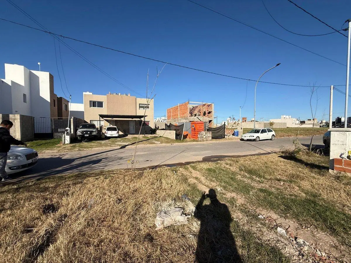 VENDE TERRENO VALLE CERCANO LOS JUEGOS 5