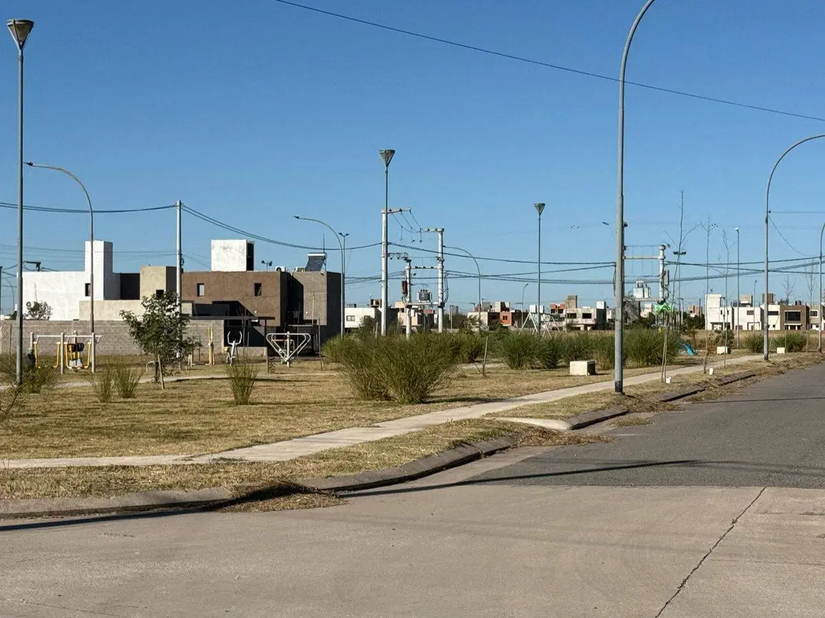 VENDE TERRENO VALLE CERCANO LOS JUEGOS 4
