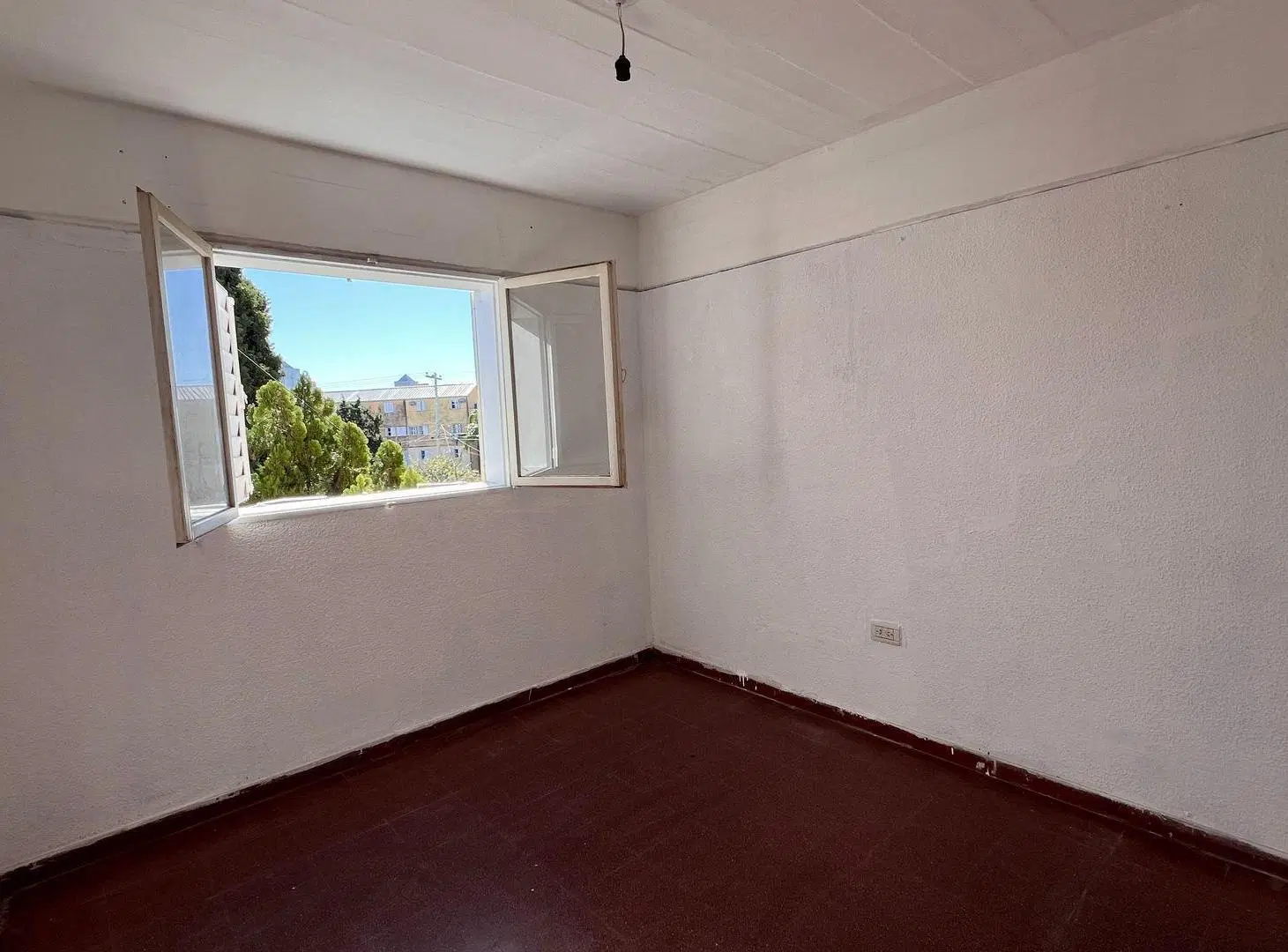 Venta depto 2 dorm. con escritura en Barrio SEP! 4
