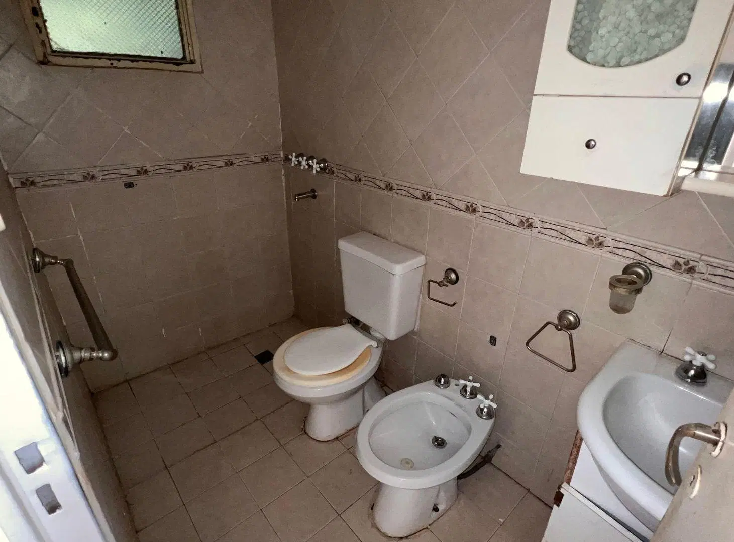 Venta depto 2 dorm. con escritura en Barrio SEP! 5