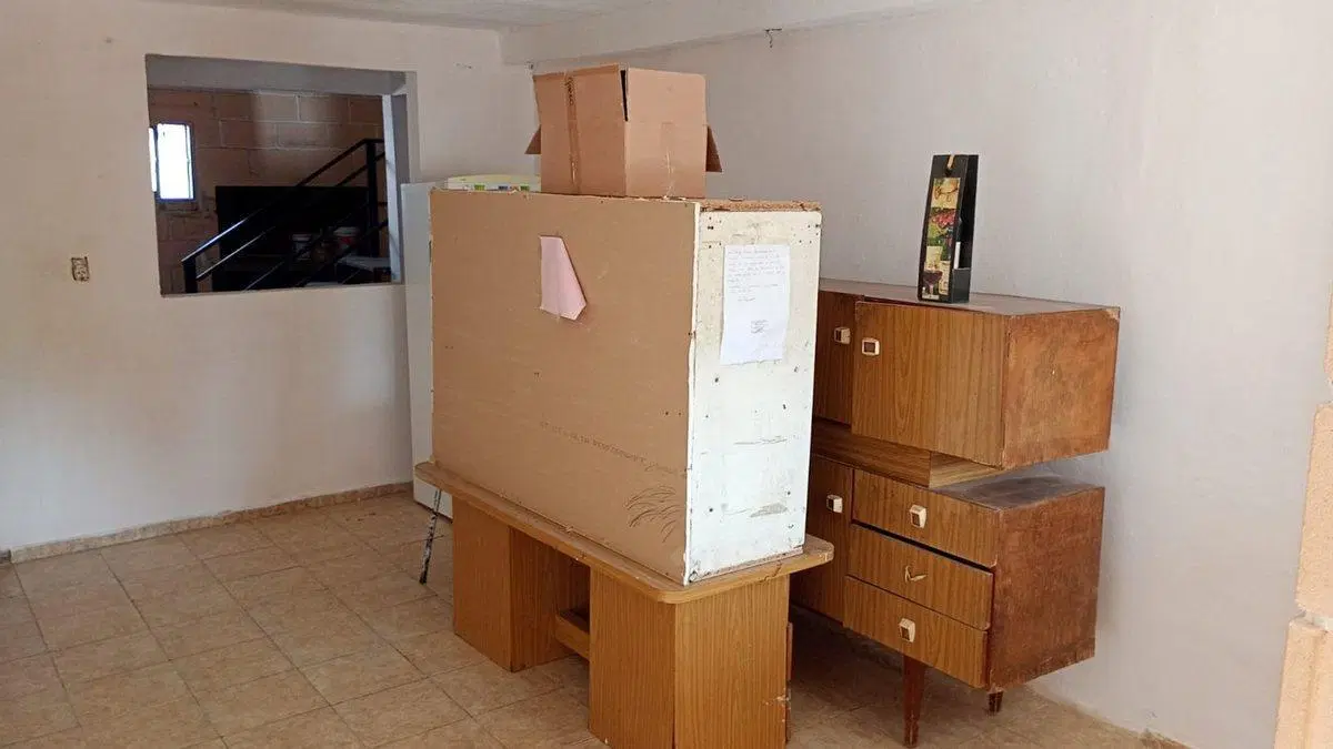 VENTA CASA 3 DORM. + DPTO - VILLA LOS LLANOS 5