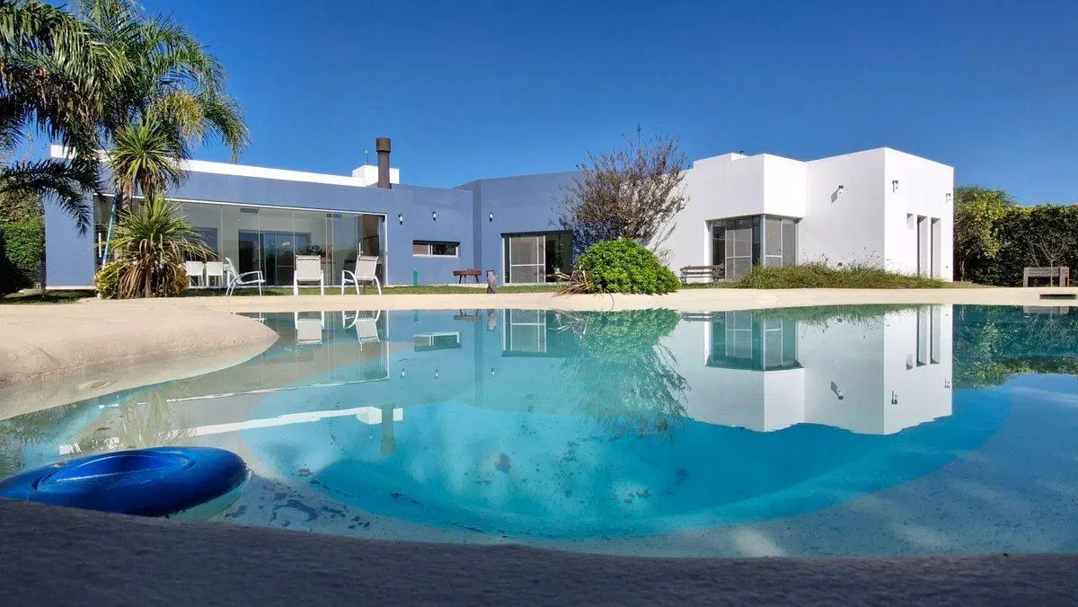 VENTA FINCAS DEL SUR II CASA 4 DORM. IMPECABLE 2