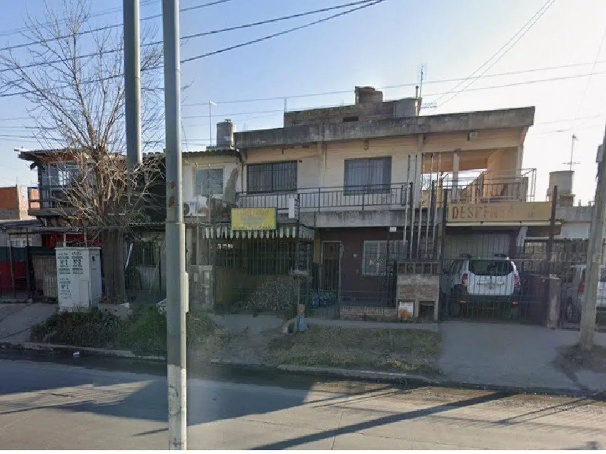 VENTA CASA A DEMOLER SOBRE AV 11 DE SEPTIEMBRE 2