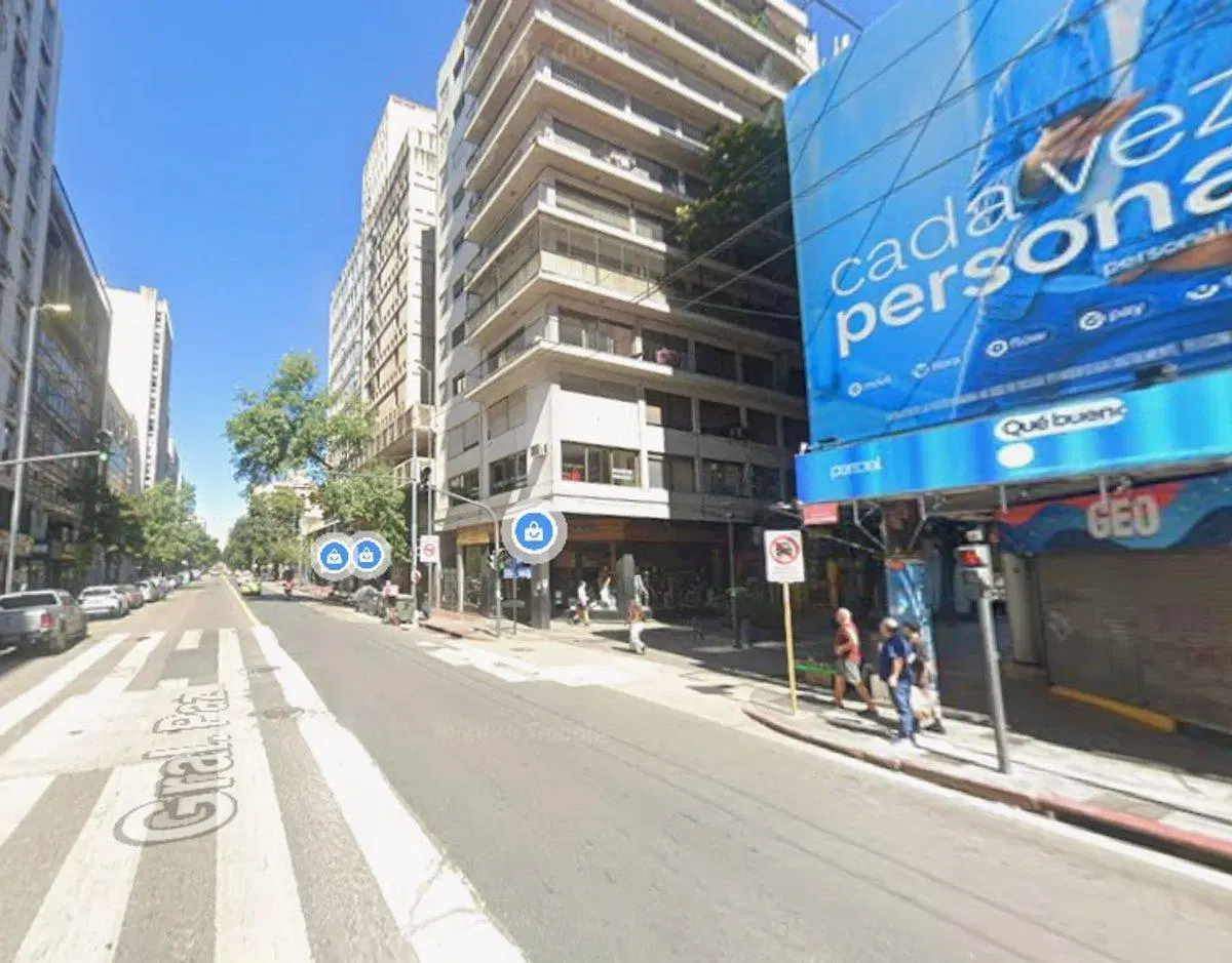 COCHERA PLENO CENTRO DE CBA - VENTA 3