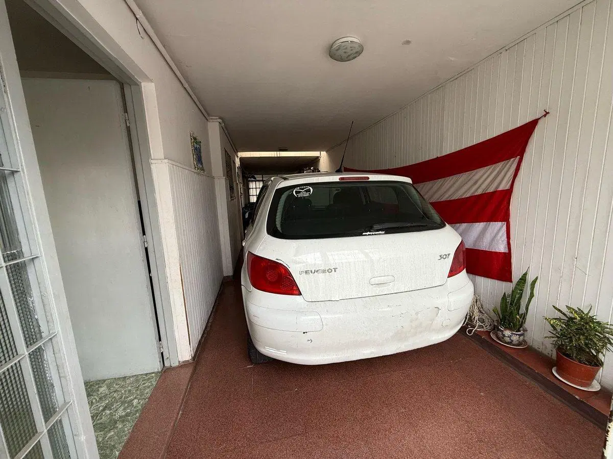 VENDE CASA EN BARRIO DEAN FUNES 3