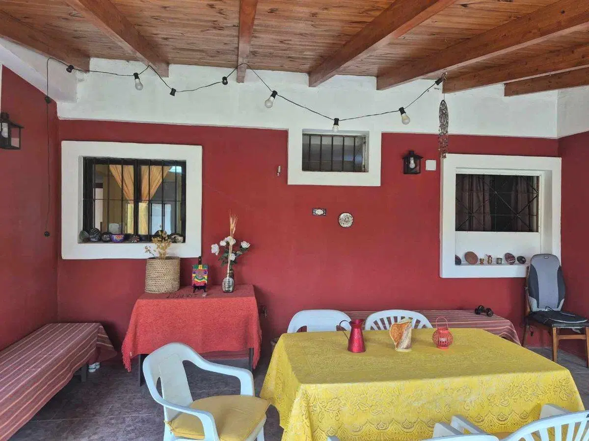 REMAX VENDE CASA 4 DORM. Bº MATIENZO GRAN PATIO 2