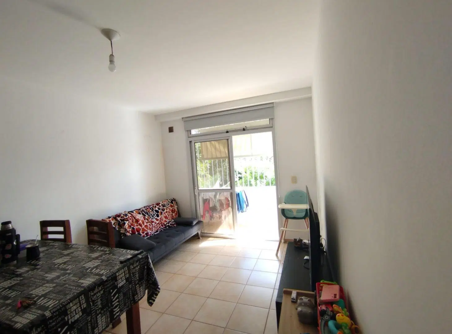 VENTA DEPTO  3 DORM , BALCON B°SANTA ISABEL 3