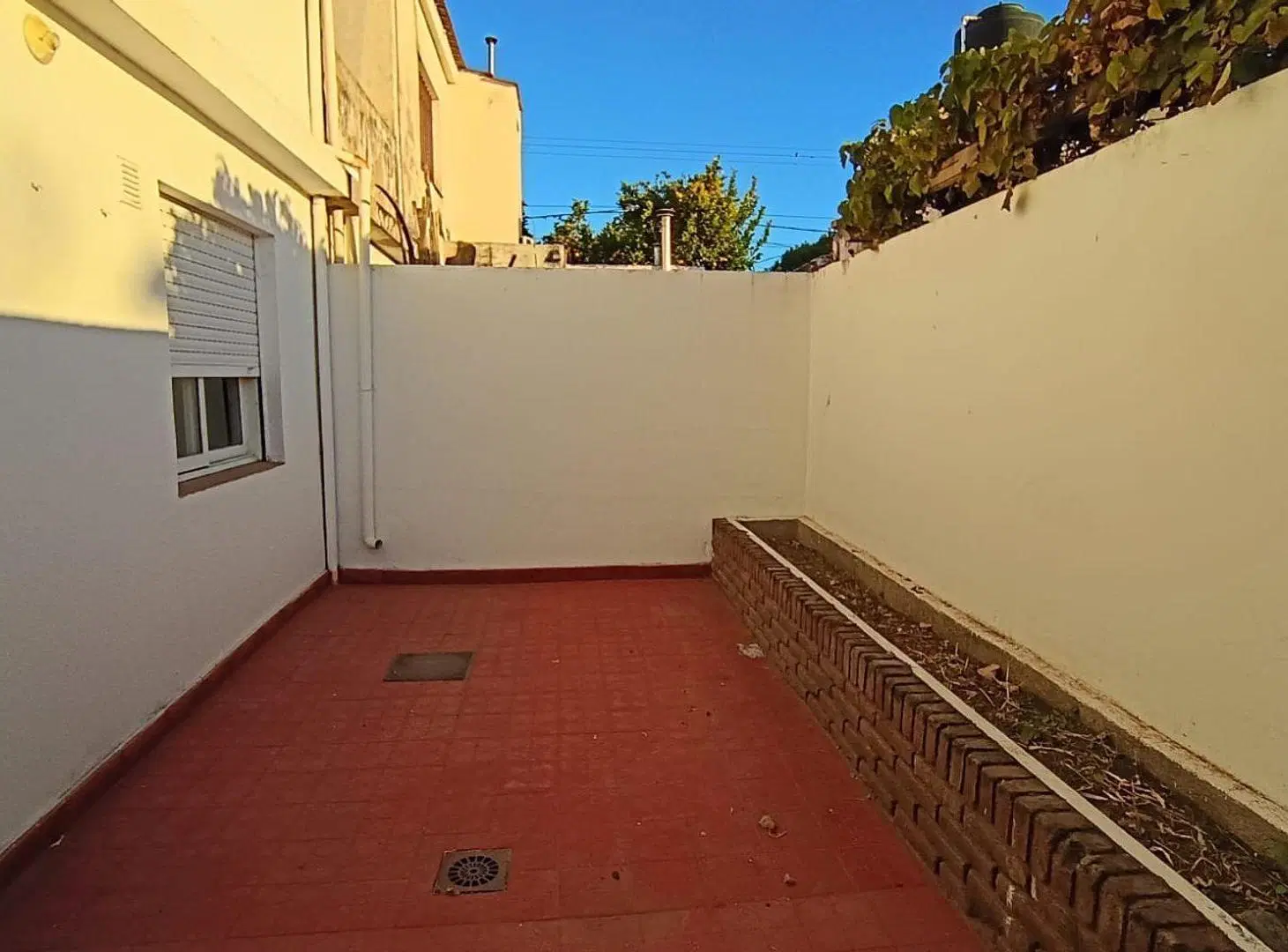 DÚPLEX de 3 dormit. c/ cochera | APTO CRÉDITO 3