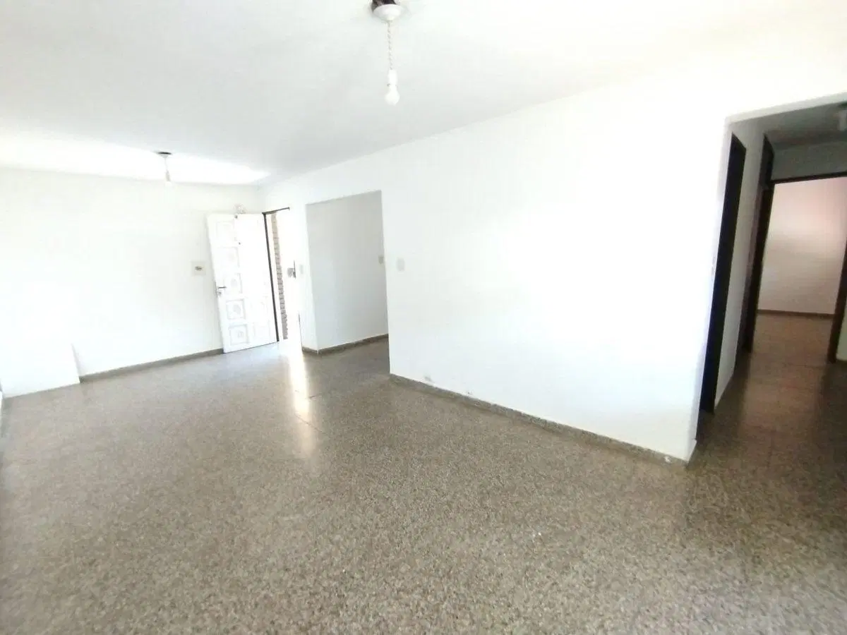 DEPTO  2 DORM, COCHERA, ASADOR y BALCON, ALQUILER 2