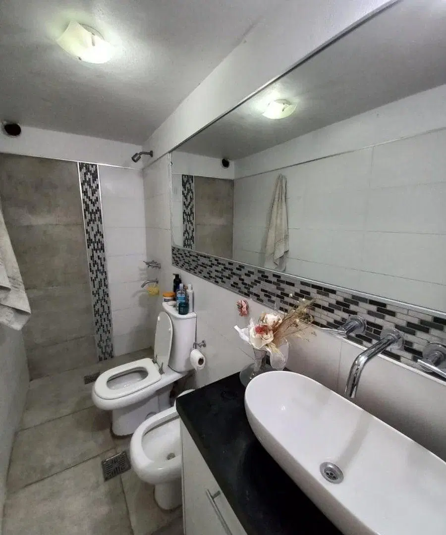 VENDO CASA 3 D  - LAS CAÑITAS - MALAGUEÑO 2