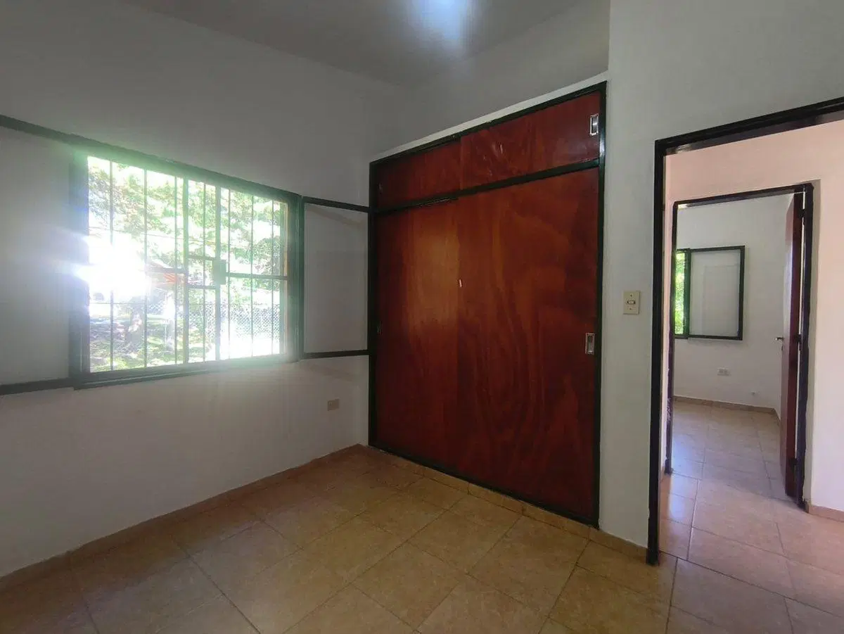 SE VENDE CASA APTA CREDITO EN LA GRANJA CORDOBA 4