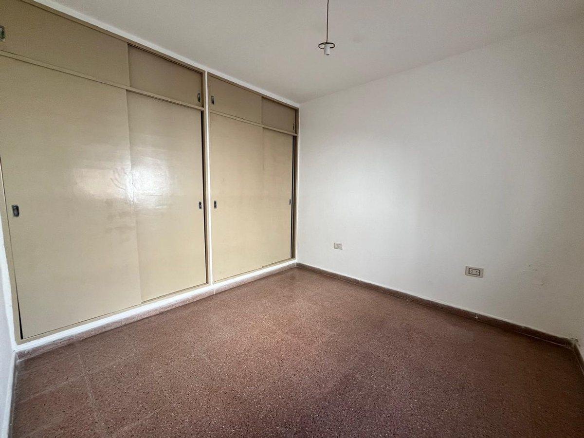 Foto de SE VENDE DEPARTAMENTO 2 DORMITORIOS ALBERDI, imagen 4
