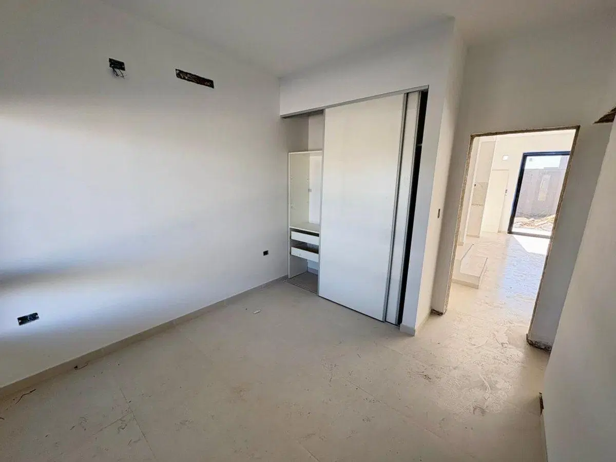 VENTA DUPLEX DOCTA 3 DORMITORIOS,2 EN SUITE Y VEST 2