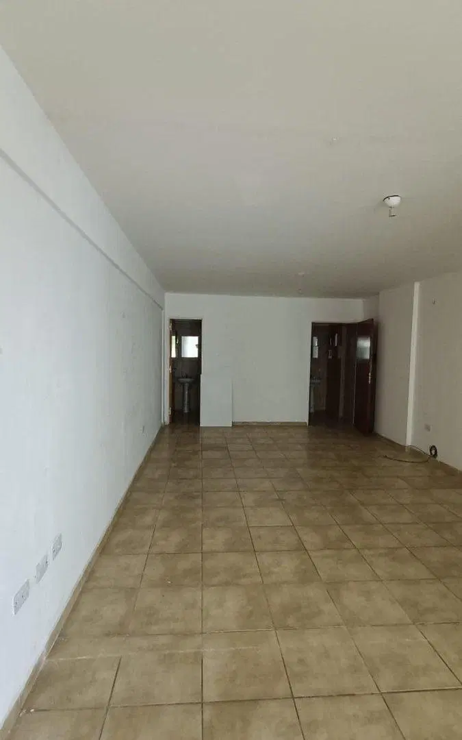 LOCAL  EN ZONA ESTRATÉGICA  B° SAN MARTÍN VENTA 2